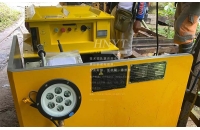 礦用鋰電池電機(jī)車(chē)的充電機(jī)及放電插頭如何選擇？